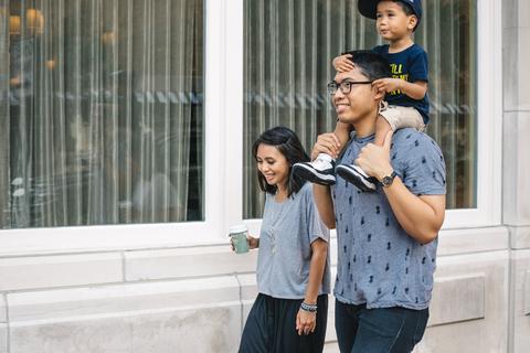 mama bird box + Yeah!Mama Co. + MozDeb: Handpicked for You